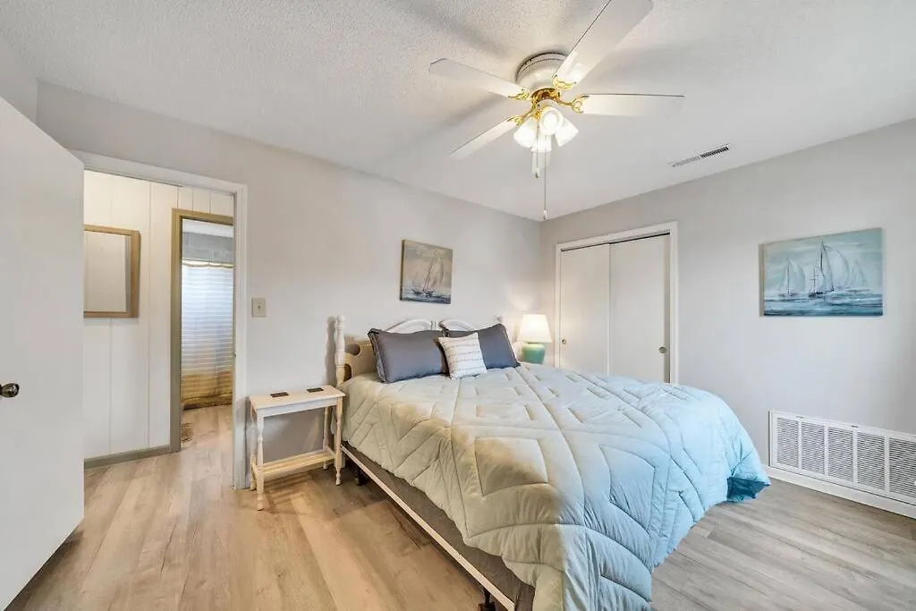 Дом отдыха Nearby Beach L Friends & Family L Pet-Friendly Панама-Сити